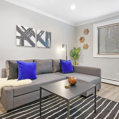 Sophisticated Studio Apartment With Modern Kitchen - Oakdale Od2 Rep ชิคาโก ภายนอก รูปภาพ
