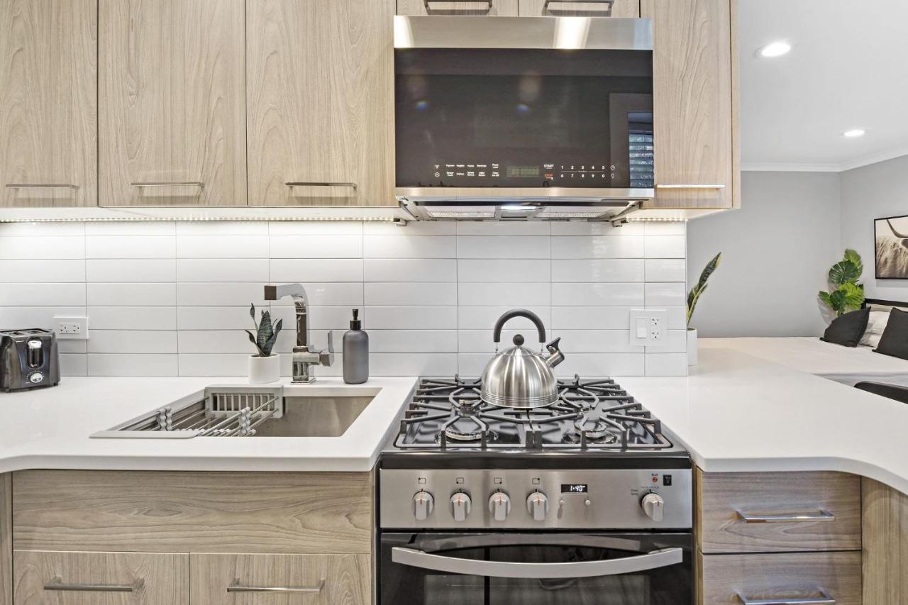 Sophisticated Studio Apartment With Modern Kitchen - Oakdale Od2 Rep ชิคาโก ภายนอก รูปภาพ
